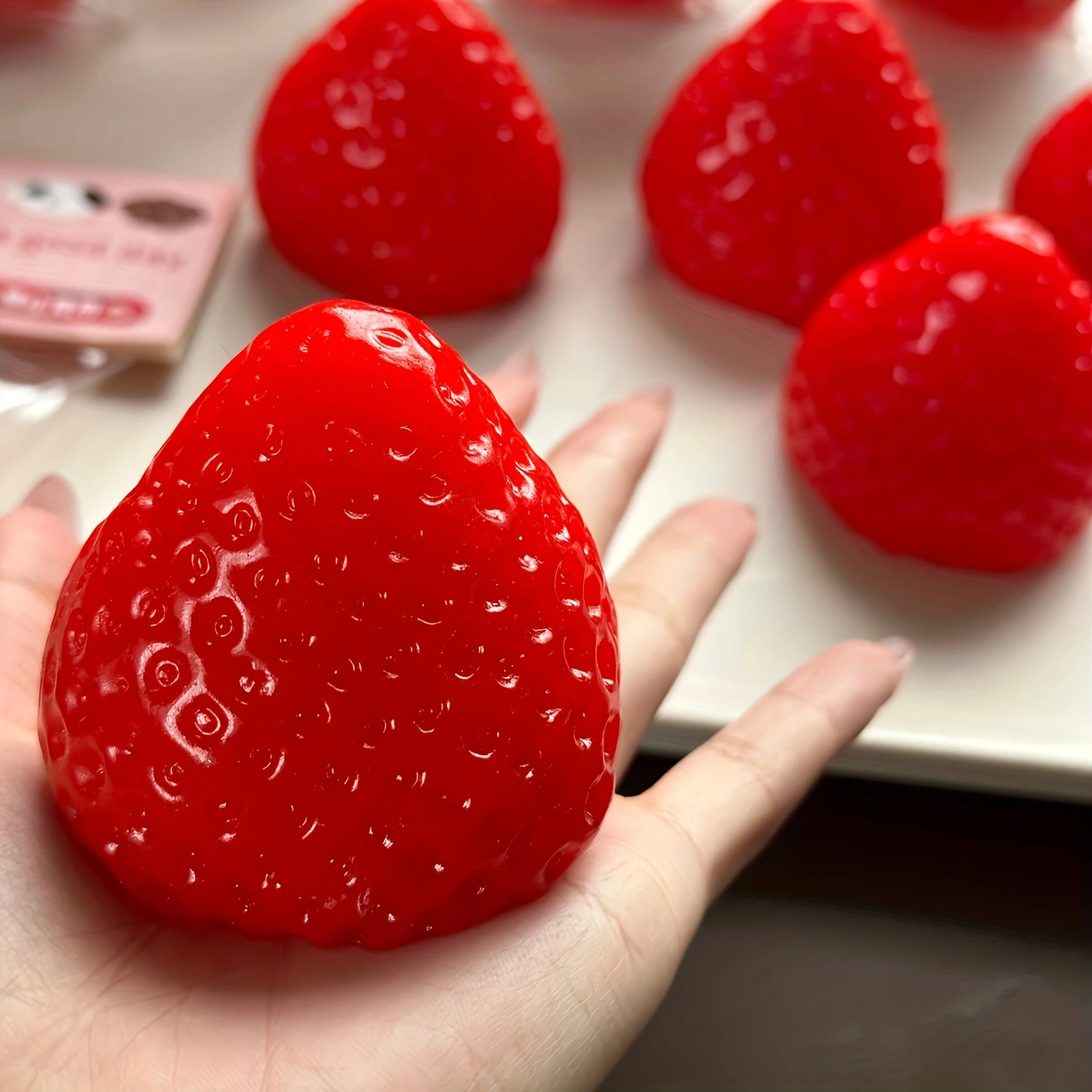 1Pc Squishy Big Strawberry Squ - огляд і ціна Kids Toys Entertainer